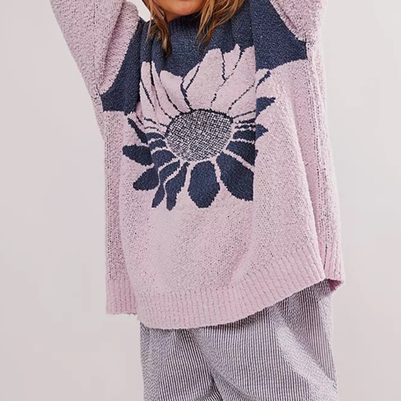 Morning Glory Sweater in Dusty Blue Combo - Picture 1 of 4